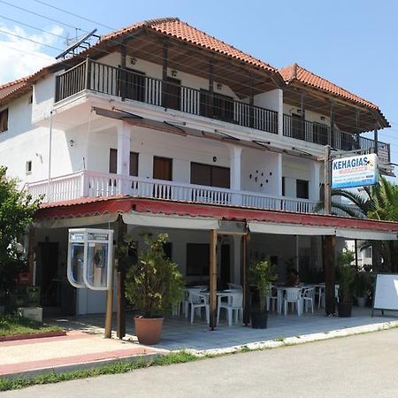 Vrasná Kehagias Apartments מראה חיצוני תמונה