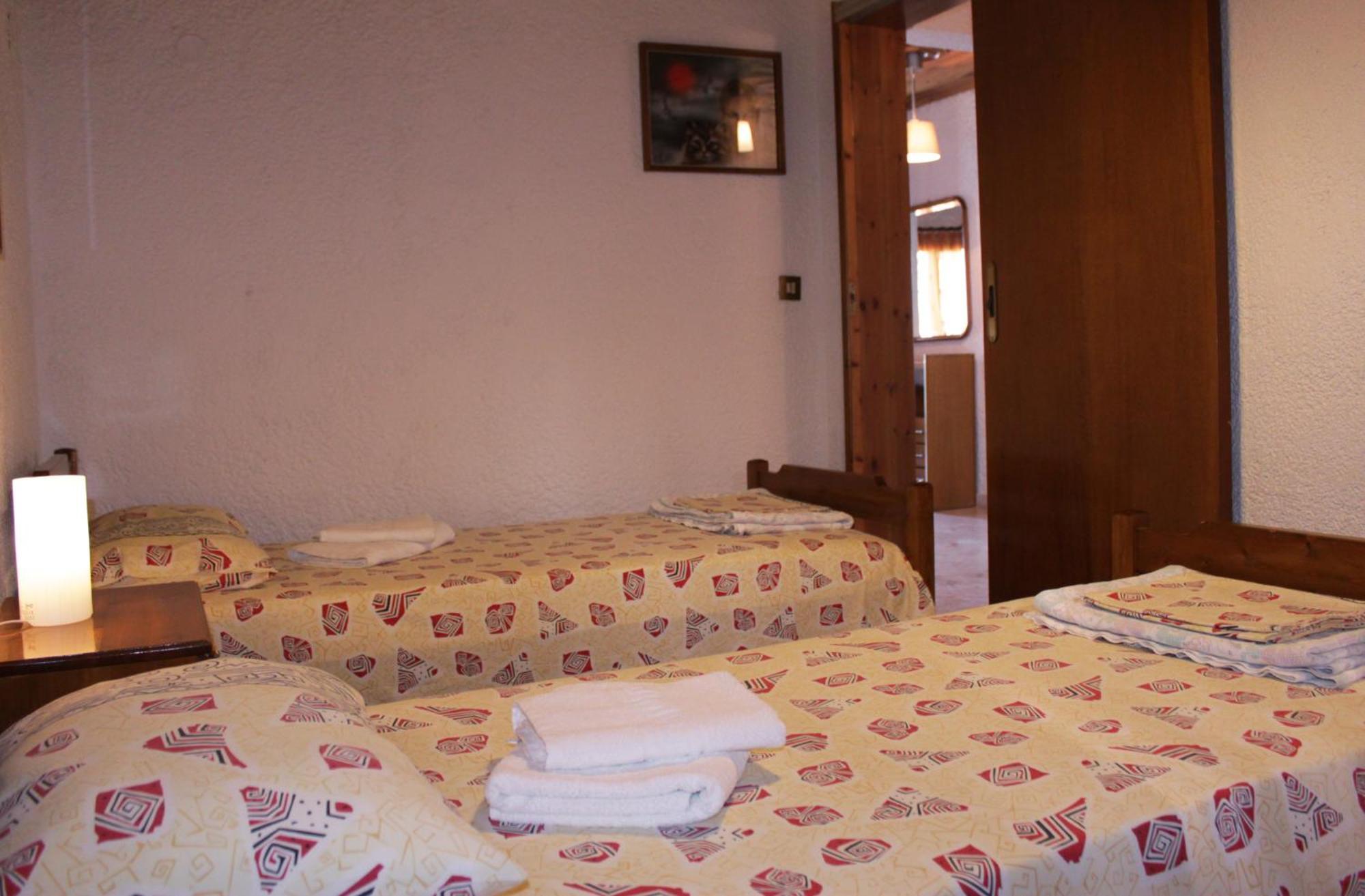 Vrasná Kehagias Apartments מראה חיצוני תמונה