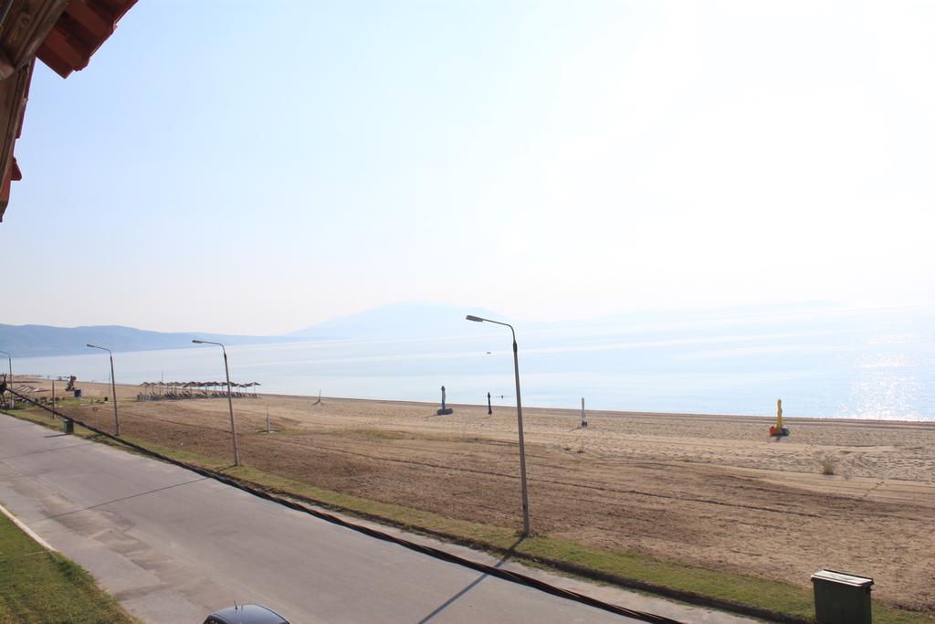 Vrasná Kehagias Apartments מראה חיצוני תמונה