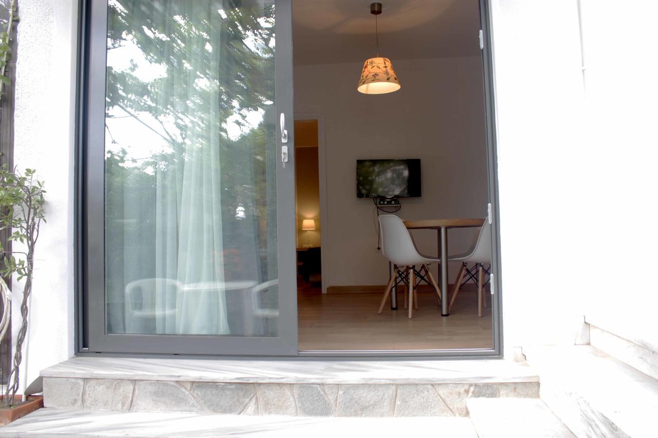 Vrasná Kehagias Apartments מראה חיצוני תמונה